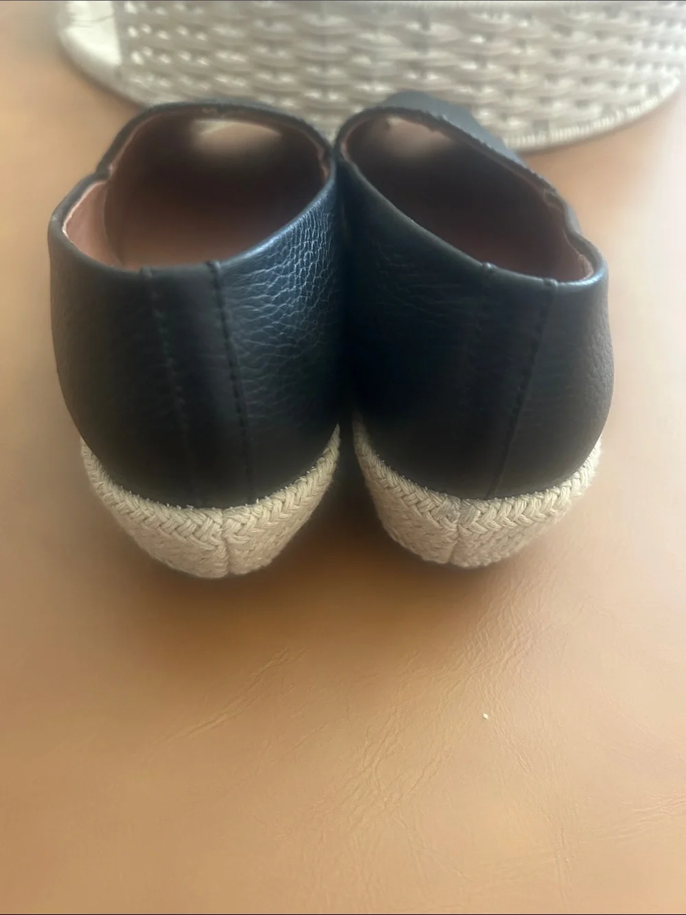 Gentle Souls by Kenneth Lucia A-Line 2 Espadrilles Size 8